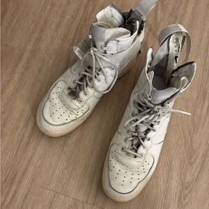 Nike SF Air Force 1 Mid